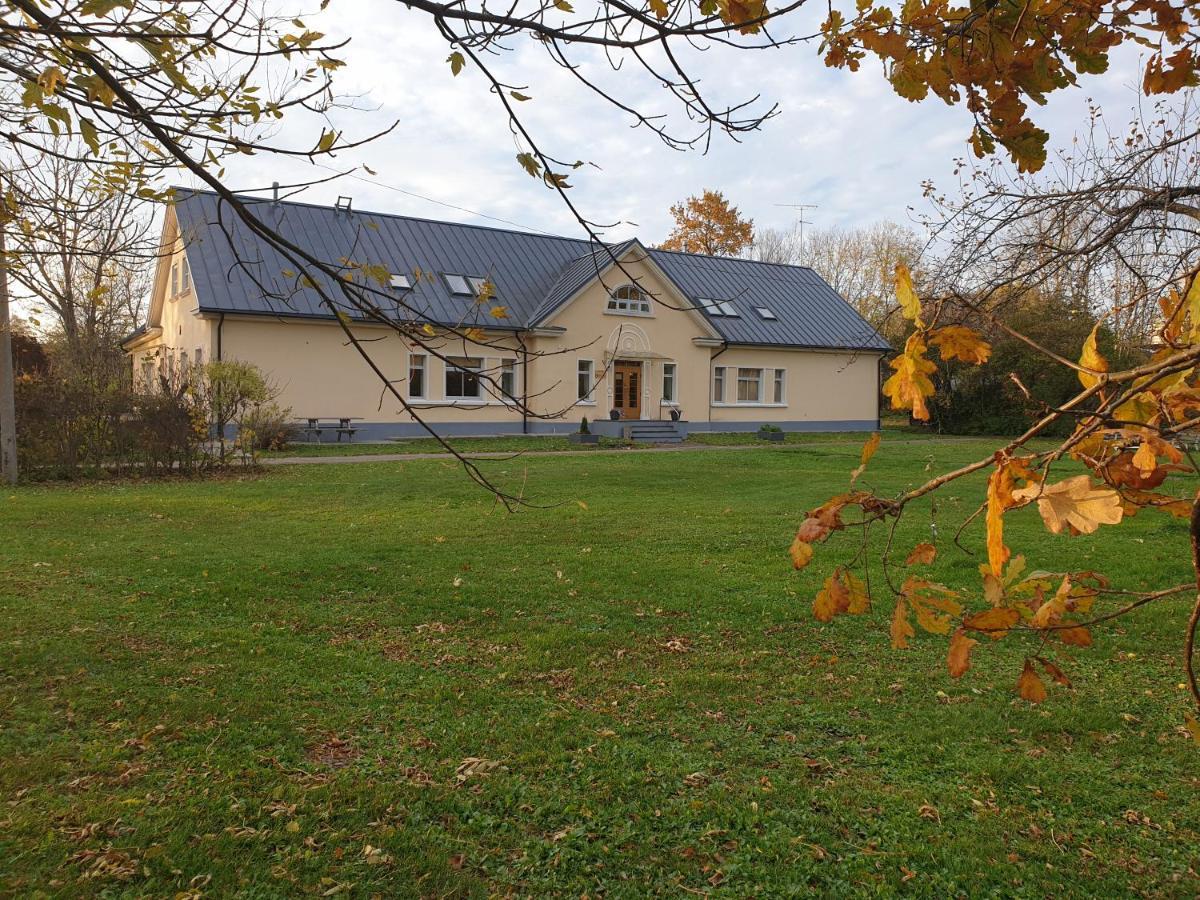 Hotel Kuelalistemaja Kukruse Residents Kohtla-Järve Esterno foto