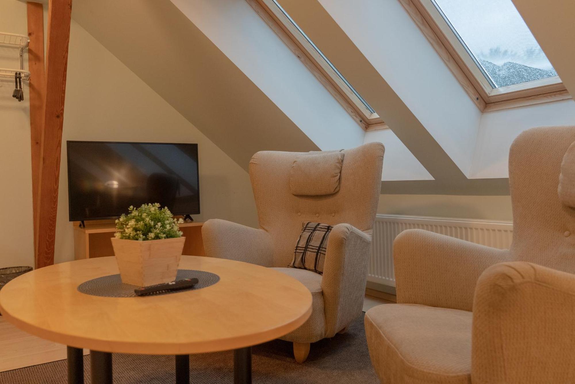 Hotel Kuelalistemaja Kukruse Residents Kohtla-Järve Esterno foto